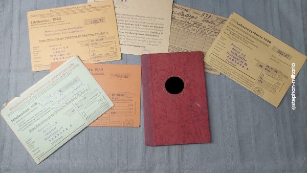 3. Reich Mitgliedsbuch der Deutschen Arbeitsfront DAF mit Lohnsteuerkarten usw. Hamburg