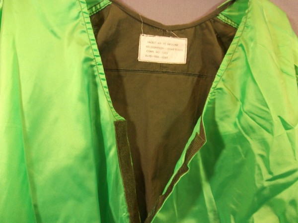Jacke, vorne Nylon in neongrün, hinten Baumwolle in grün, Jacket Air to Ground Recognition Chartreuse 8415-906-6245