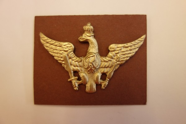 Preussen: Mützenabzeichen Grenadieradler für Soldatenmütze/ Grenadiermütze in gold