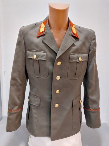 DDR Jacke für ein General der NVA Landstreitkräfte - Sammleranfertigung " M48 "