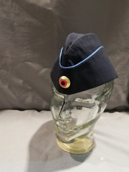 BRD Schiffchen in blau mit hellblauer Paspel und Kokarde Größe 59 - NEU Kempf