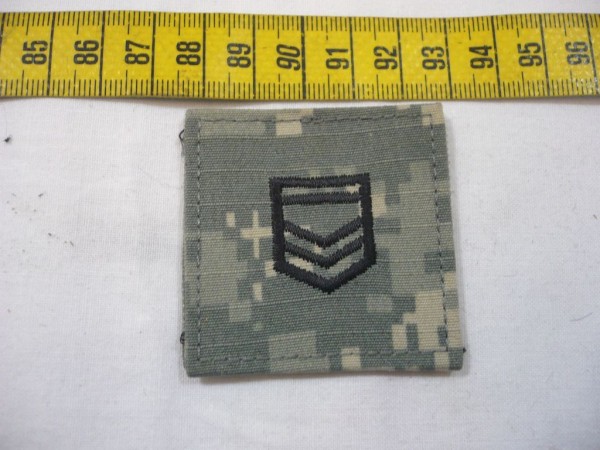 Dienstgradabzeichen, Kragenabzeichen, ACU Digital, mit Klett, Sergeant First Class, ROTC