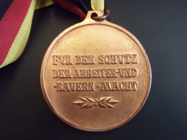 Medaille Bestenermittlung in Körperertüchtigung und Sport in Bronze