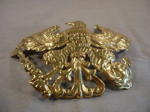 Preussen: Helmwappen für Pickelhaube, Preussenadler/ Linienadler, Messing poliert, ca.11cm breit