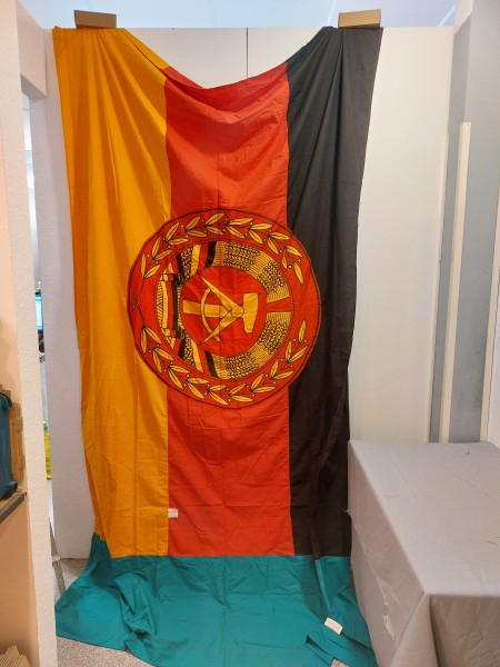 DDR Fahne Dienstflagge der Grenztruppen NVA ca. 180cm x 300cm Mit Kontrollzettel