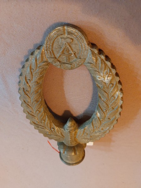 DDR NVA Fahnenspitze für alle Truppenfahnen der Nationalen Volksarmee 1.Modell - Zink