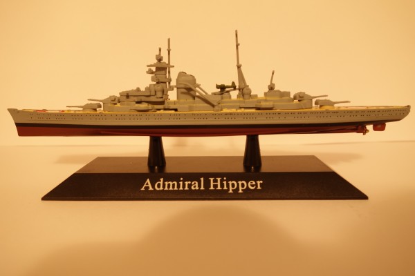 Modellschiff Admiral Hipper aus Metall