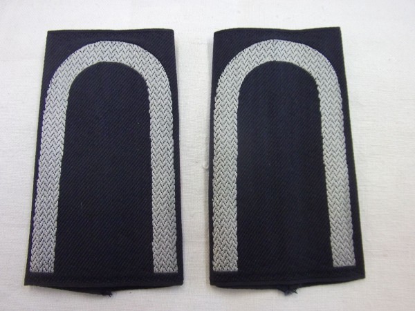 Rangschlaufen Unteroffizier, weiss in blau