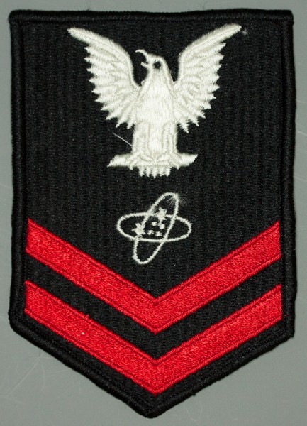 Armabzeichen für Jacken, Dienstgrad mit Laufbahnabzeichen, ET Electronics Technician, Petty Officer Second Class 