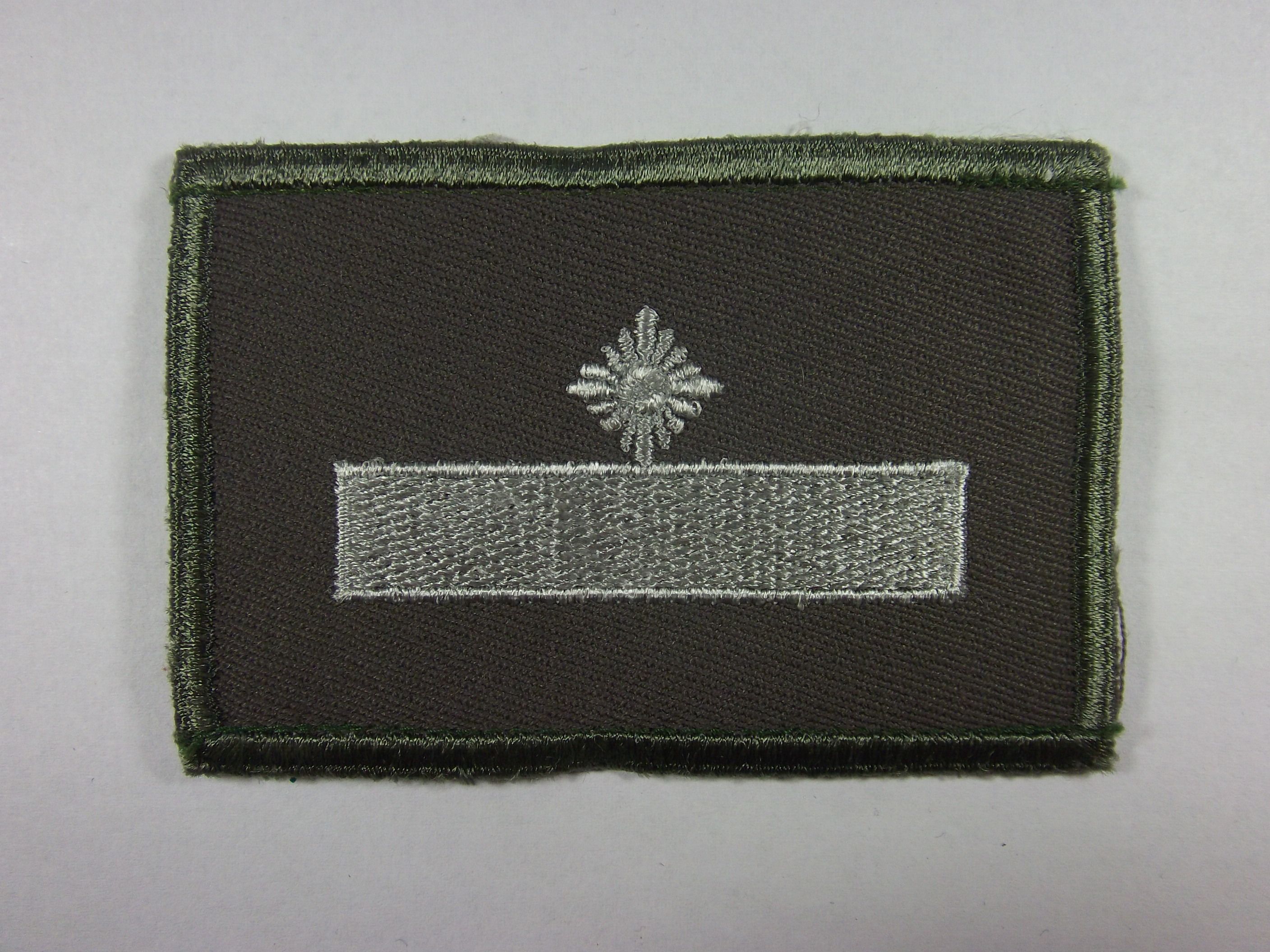 DDR Dienstgradabzeichen Felddienstuniform 1986-1990 Feldwebel 