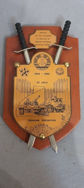 DDR Wandplatte 30 Jahre Nationale Volksarmee 1956 - 1986