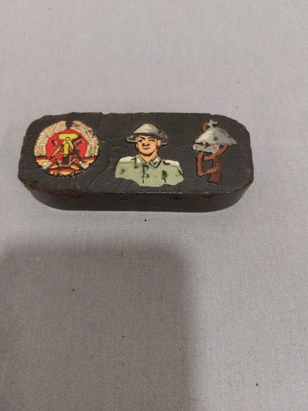 DDR Brikett Zierbrikett NVA - Wintereinsatz im VEB BKK Senftenberg Original