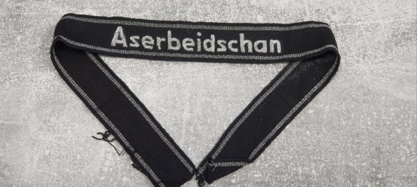 Ärmelband Aserbeidschan handgestickt, alte deutsche Anfertigung