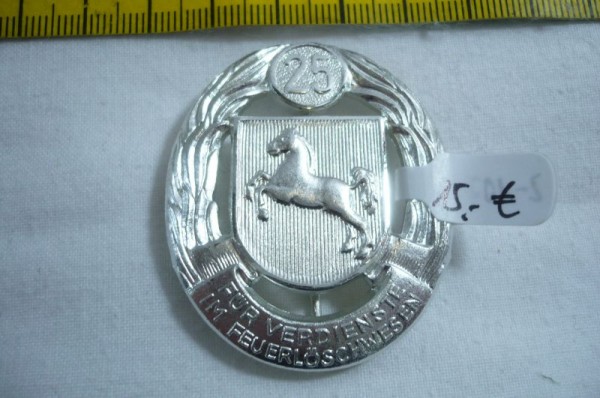 Niedersachsen: Ehrenzeichen für Verdienste im Feuerlöschwesen in Silber für 25 Jahre