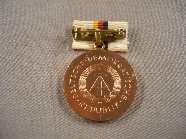 Dr Theodor Neubauer Medaille in Bronze