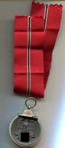 3.Reich Medaille Winterschlacht im Osten am original Band Hersteller 110