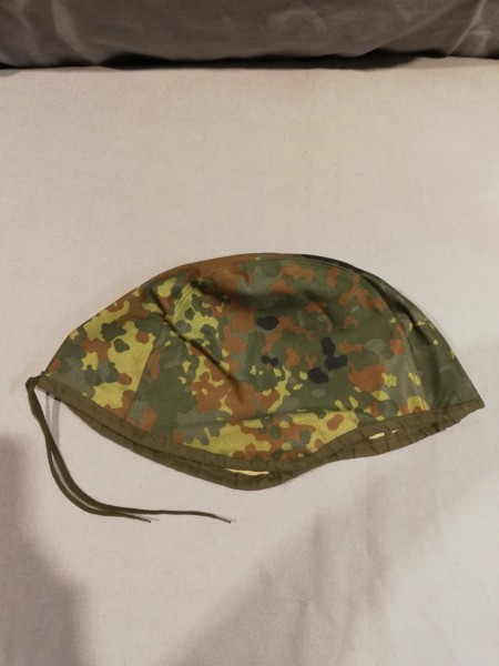 Bundeswehr Helmbezug tarnfarben wendbar flecktarn/wüstentarn Original