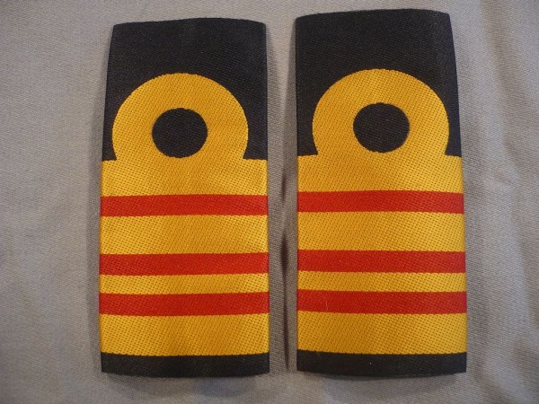 Rangschlaufen Kapitänleutnant/ Örlogskapten/ Lieutnant Commander Marine