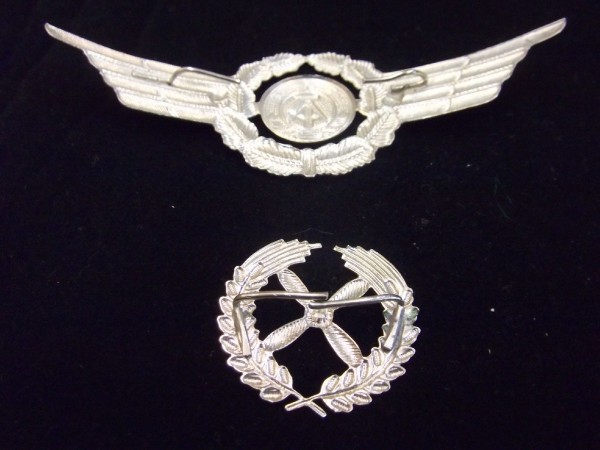 Mützenkranz mit Kokarde + Propeller, Luftstreitkräfte, Offizier, Metall silber