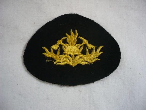 Nordrhein-Westfalen: Mützenabzeichen Feuerwehr Nordrhein- Westfalen