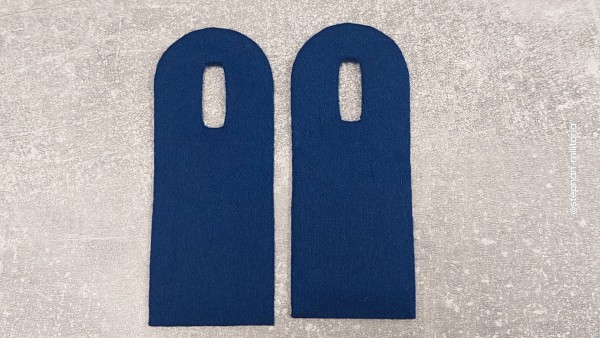 Bundeswehr Schulterklappen Unterlagen Offizier Sanitäter in Waffenfarbe blau