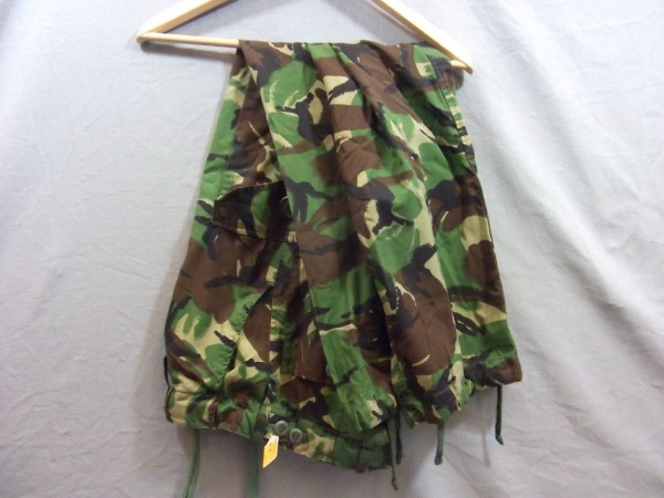 Hose, tarnfarben, Trousers DPM Combat Lightweight, Größe 75-84-100 ca. Größe 46