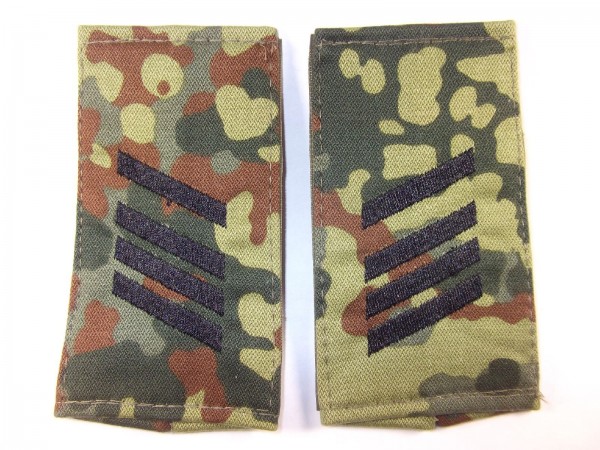 Rangschlaufen Stabsgefreiter schwarz auf flecktarn mit Klett