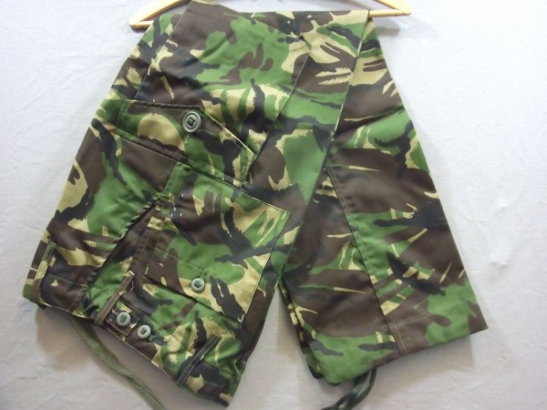 Hose, tarnfarben, Trousers Combat Lightweight Woodland DP, Größe 80-76-92 ca. Größe 44