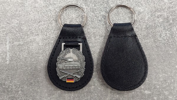 Bundeswehr Schlüsselanhänger Panzergrenadiere Barettabzeichen auf Leder, Neu