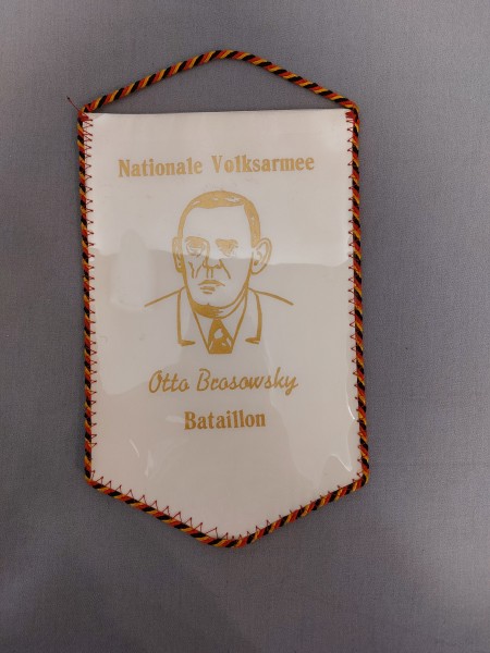 DDR Tischfahne/ Tischwimpel Nationale Volksarmee Otto Brosowsky Bataillon