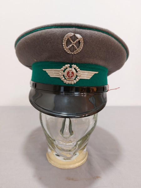 DDR Schirmmütze Mannschaften der Grenzflieger - Grenztruppen Größe 56 hergestellt 1987