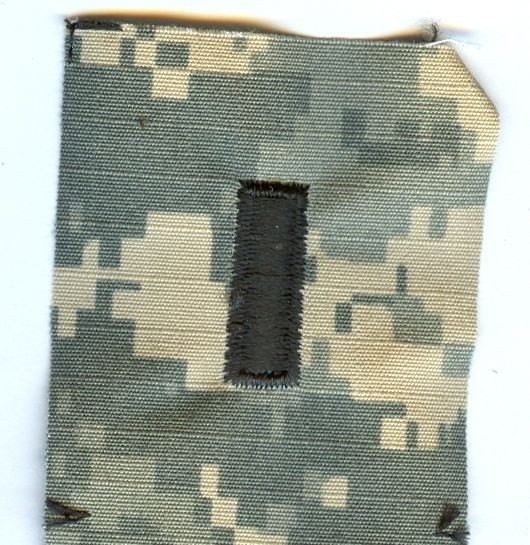 Dienstgradabzeichen, Kragenabzeichen, ACU Digital, ohne Klett, First Lieutnant