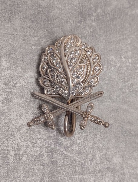 Eichenlaub mit Schwertern und Brillianten zum Ritterkreuz des Eisernes Kreuzes in silber