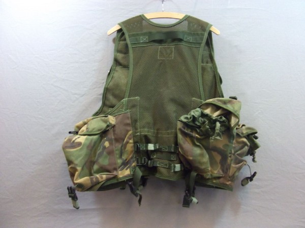 Kampfweste/ Einsatzweste Waistcoat Mans DPM Tarn, 8405-99-527-1800
