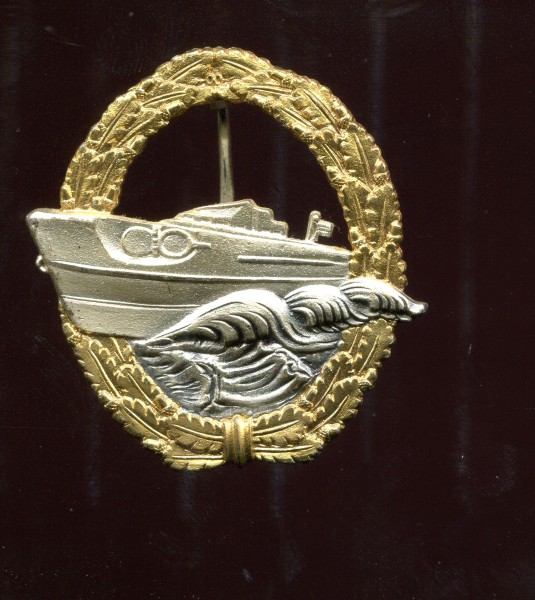 Orden 1939 / 1957 Schnellboot Kriegsabzeichen der Kriegsmarine frühe Fertigung