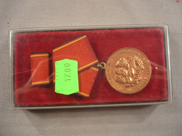 Verdienstmedaille der Nationalen Volksarmee in Bronze