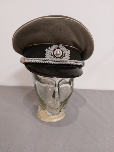 DDR Schirmmütze Offizier NVA Landstreitkräfte Größe 58 hergestellt 1964 Original