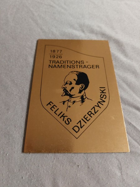 DDR NVA Plakette Traditionsnamensträger Feliks Dzierzynski