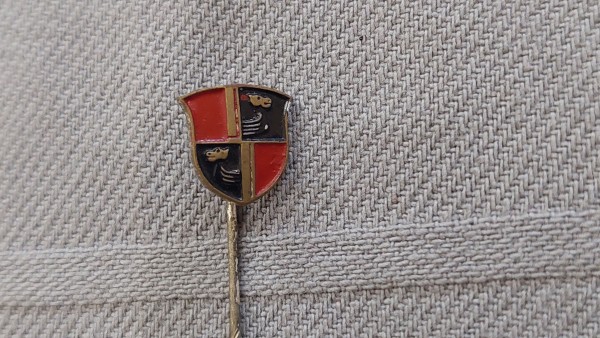 Anstecknadel Kriegmsarine Schlachtschif Tirpitz Verdienstnadel Original