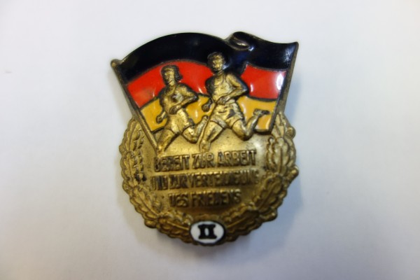 Sportabzeichen Bereit zur Arbeit und zur Verteidigung des Friedens Stufe II 