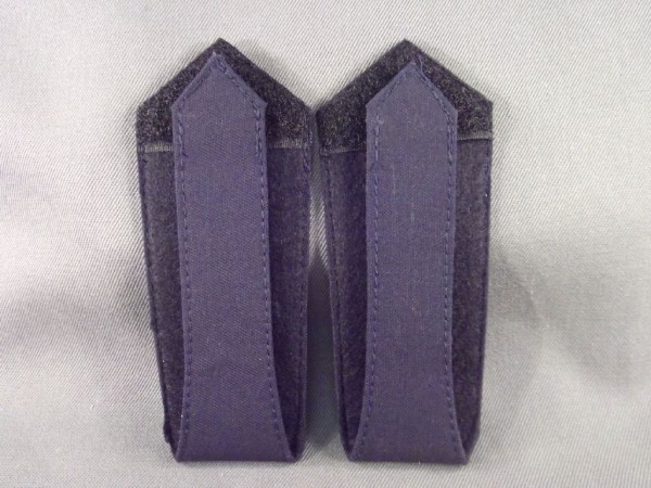 Allgemein: Schulterstücke Feuerwehr Nordrhein Westfalen, Modell 2013, Wehrführer/ Leiter der Feuerwehr/ Chef der Feuerwehr ohne Knopfloch- mit Klett