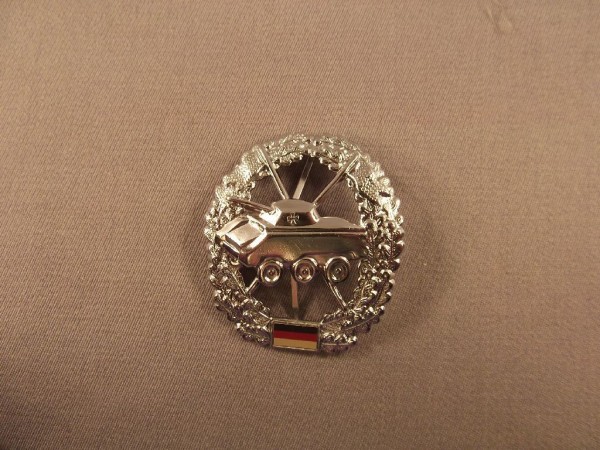 Barettabzeichen, Feldnachrichtentruppe- Panzeraufklärer, Metall verchromt