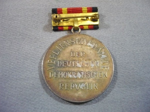 Verdienstmedaille der DDR