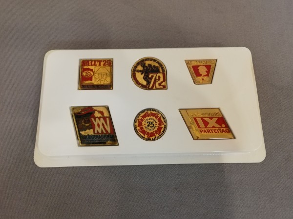 DDR NVA Abzeichen 6 Stück Kampfkurs X - Salut 25 etc