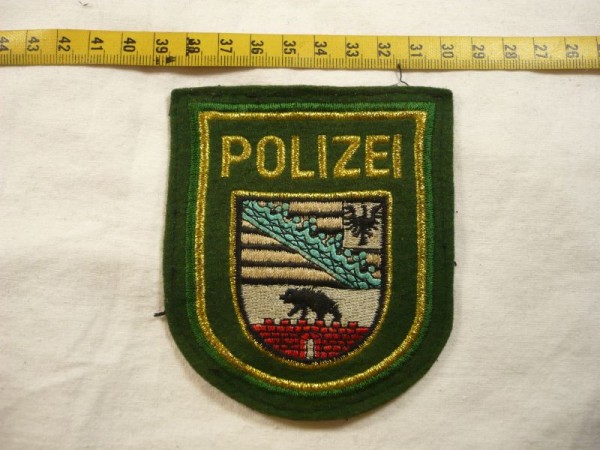 Sachsen-Anhalt: Armabzeichen, Polizei Sachsen-Anhalt, grün, Lurex gold maschinengestickt
