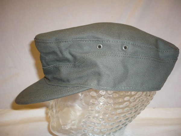 Feldmütze, Bundeswehrschnitt mit abgestepptem Schirm, Oliv #Größe 56#