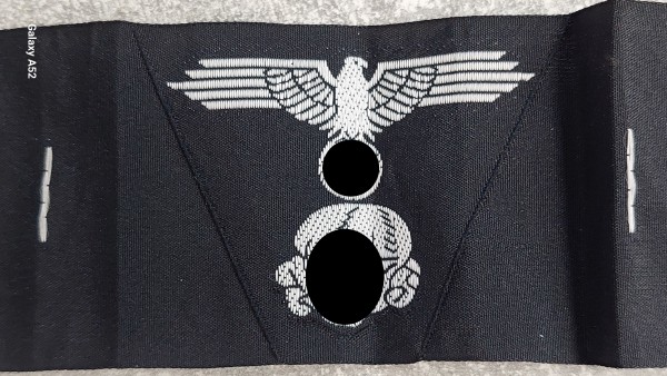 Mützenadler und Totenkopf XX Mannschaften für M43 weiß auf schwarz gewebt