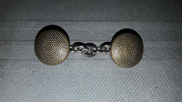 Allgemein: Knopf 17mm gekörnt altgold Schäkelknopf