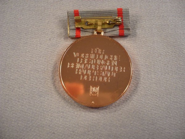 Anerkennungsmedaille "Erbauer Berlins" in Bronze