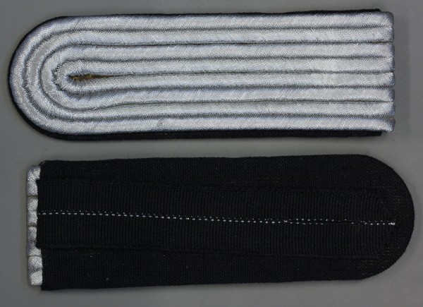 Schulterklappen, Pioniere, Leutnant, mit Schlaufen, Bild ist Ein Muster